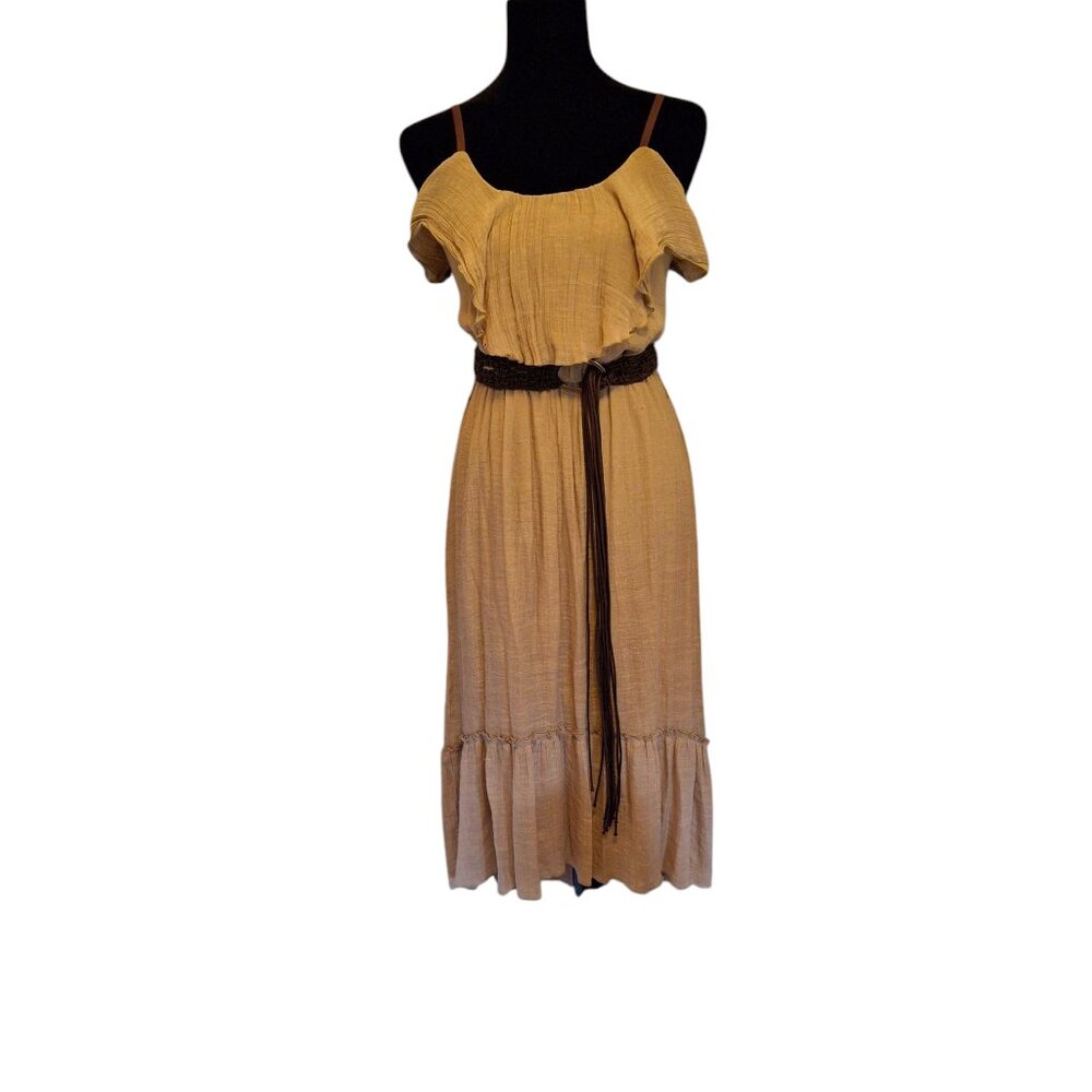 Women's belted dress
